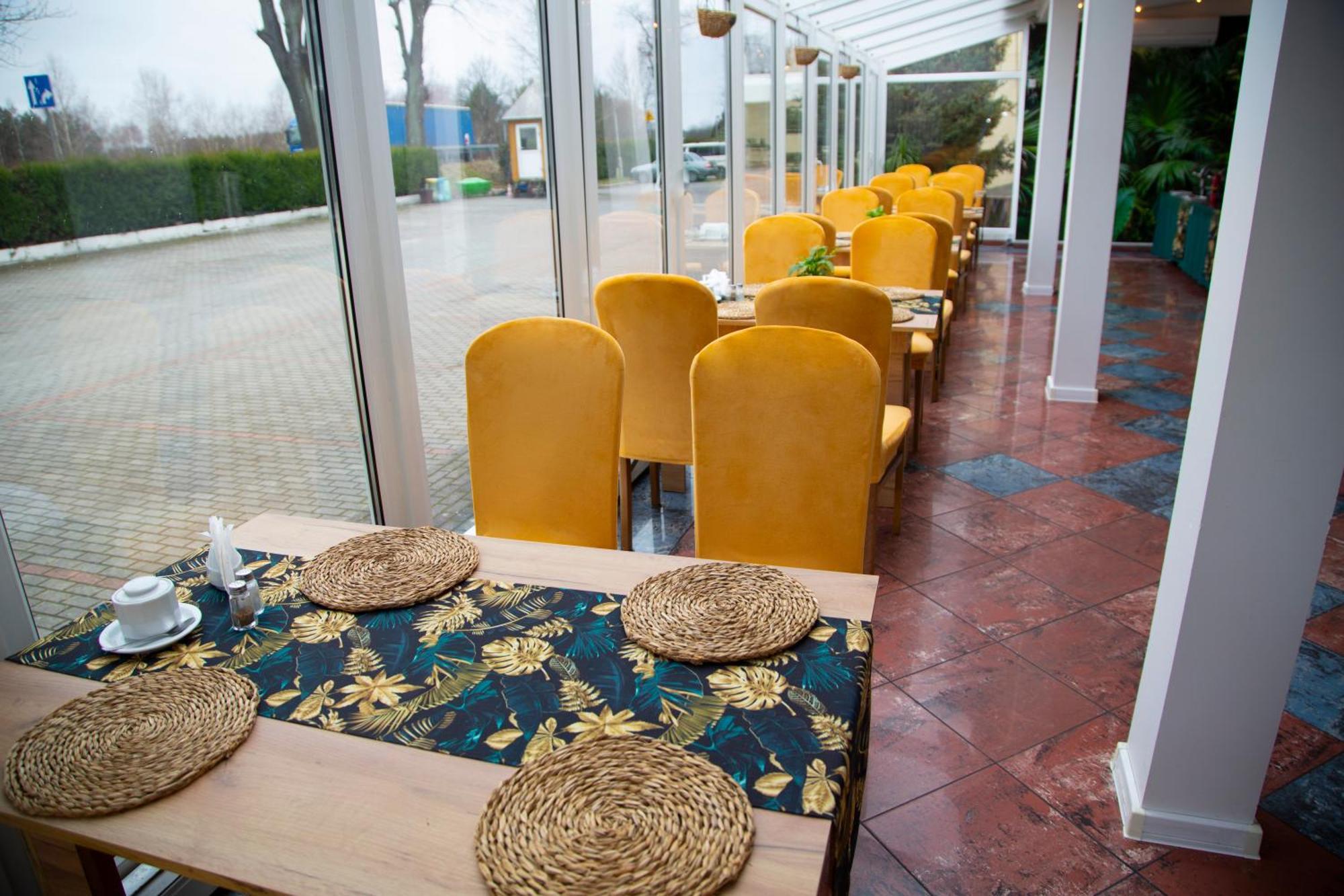 Motel Paradise Torzym Eksteriør bilde
